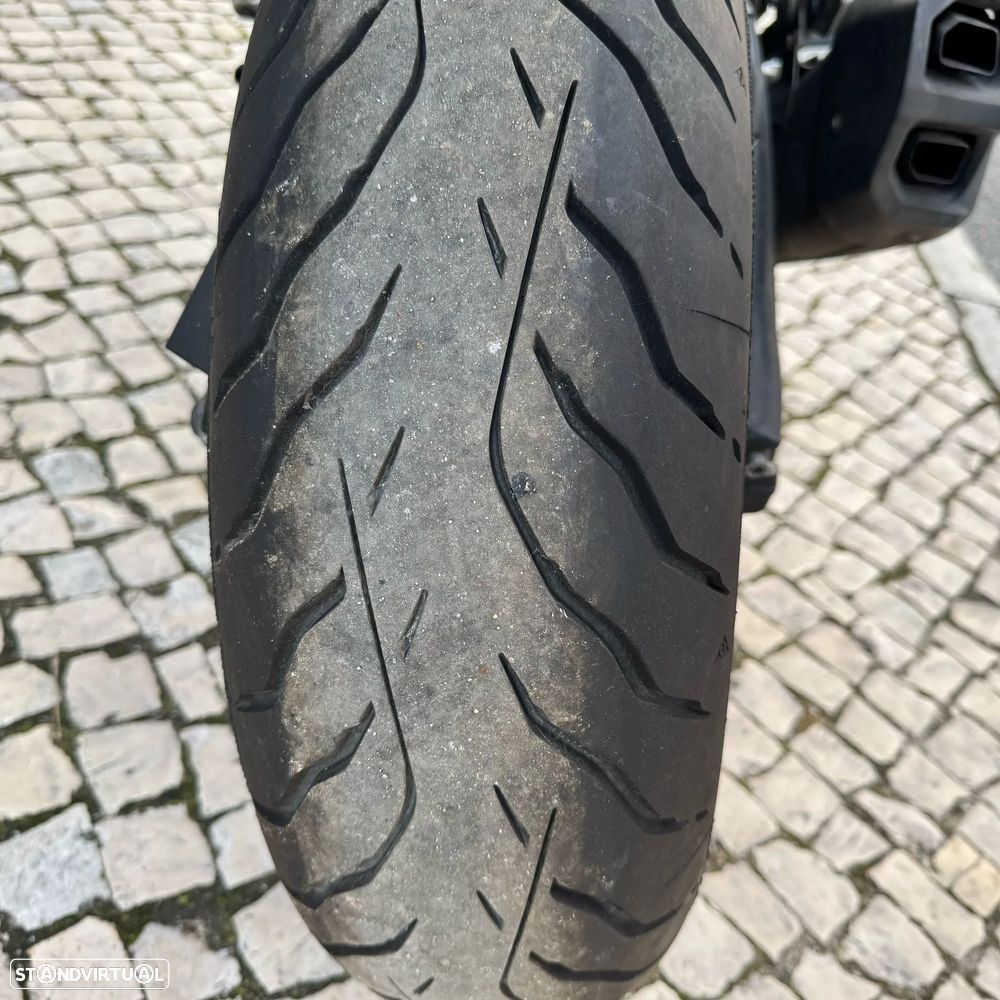BMW F 900 R - 17