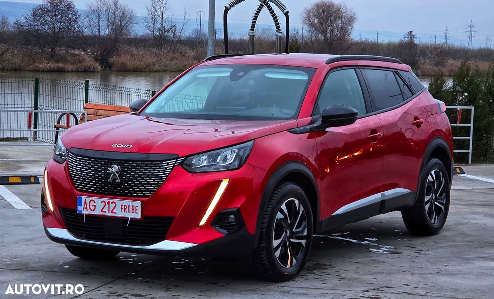 Peugeot 2008 1.5 BlueHDI 130 S&S EAT8 GT - 8