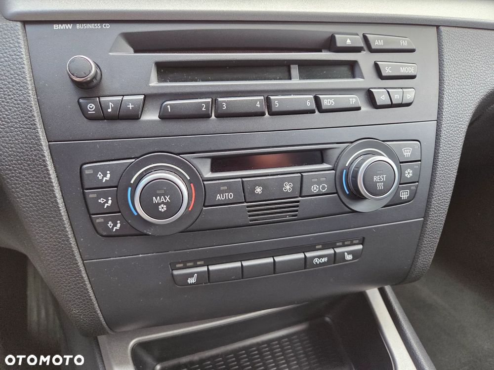 BMW Seria 1 118d - 10