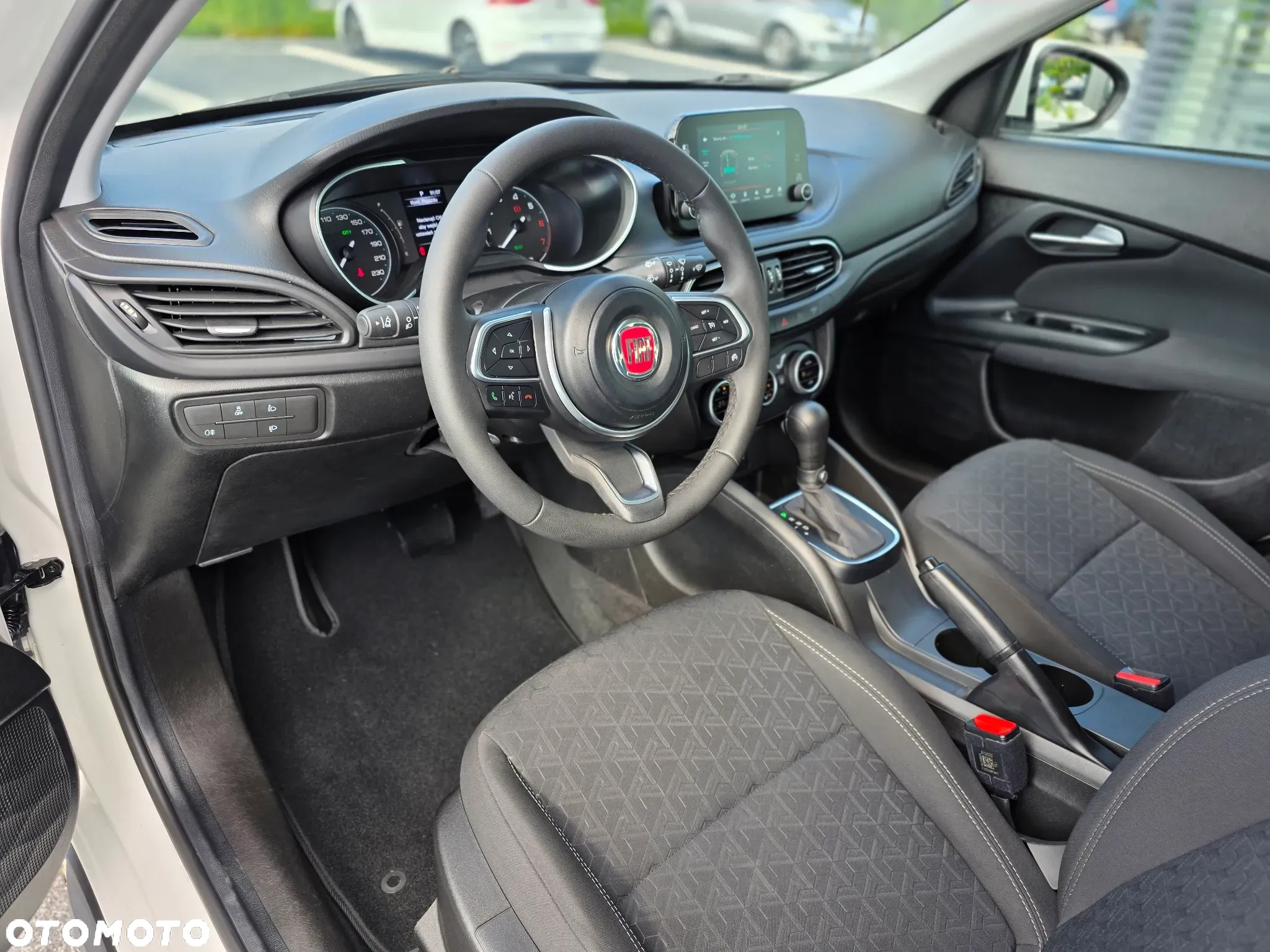 Fiat Tipo 1.5 Hybrid City Cross DCT - 18