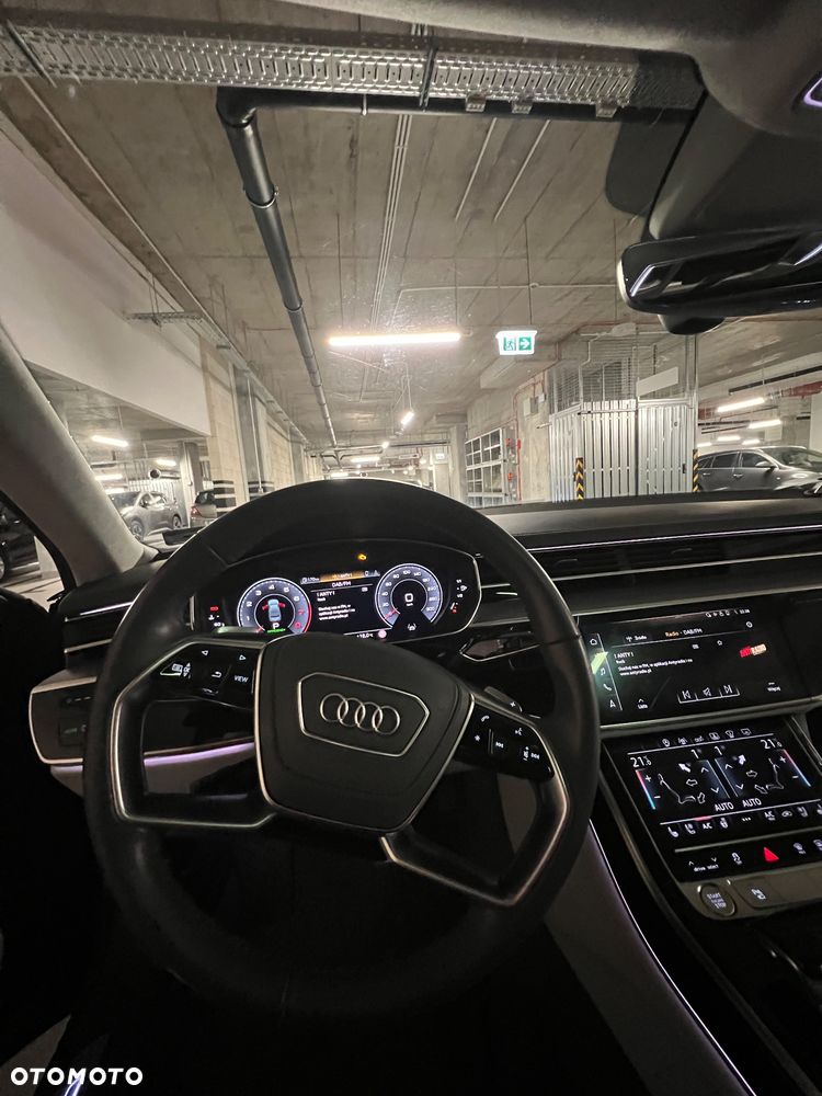 Audi A8 55 TFSI quattro tiptronic - 11