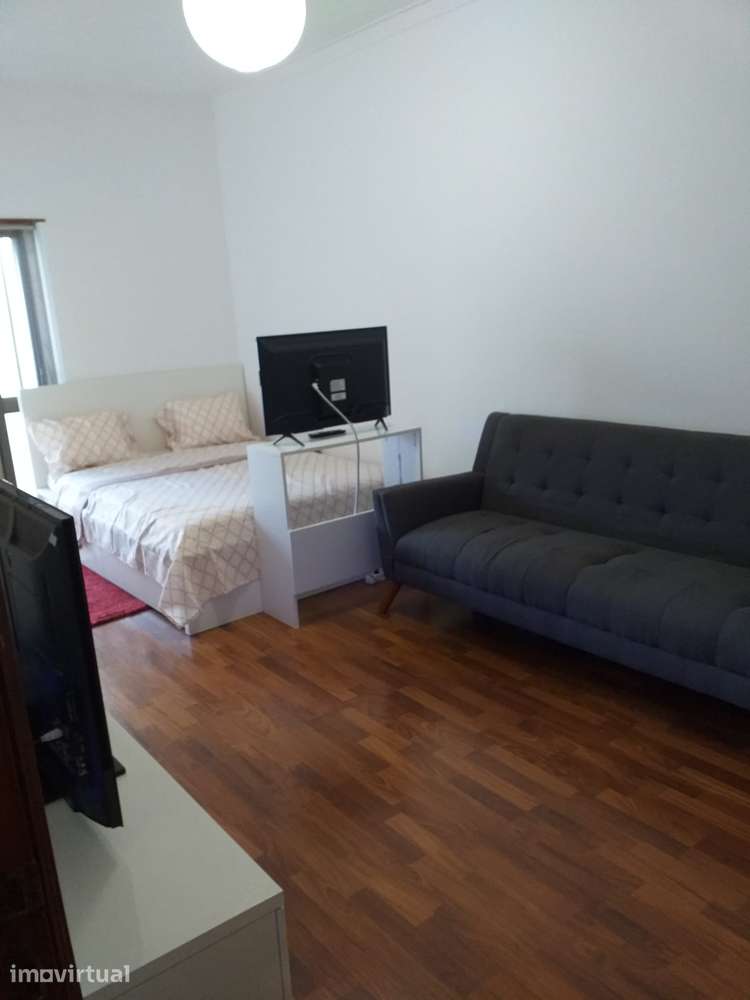 Quarto para Arrendar em Quinta da Boa Hora - Arrentela - Grande imagem: 2/3