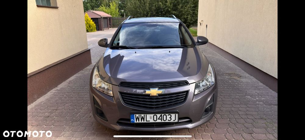 Chevrolet Cruze 1.6 LS - 1