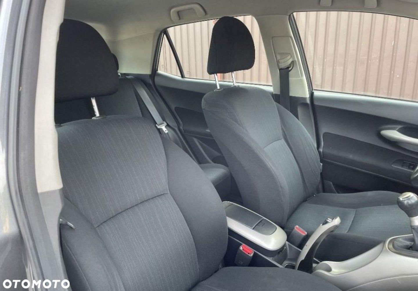 Toyota Auris - 11