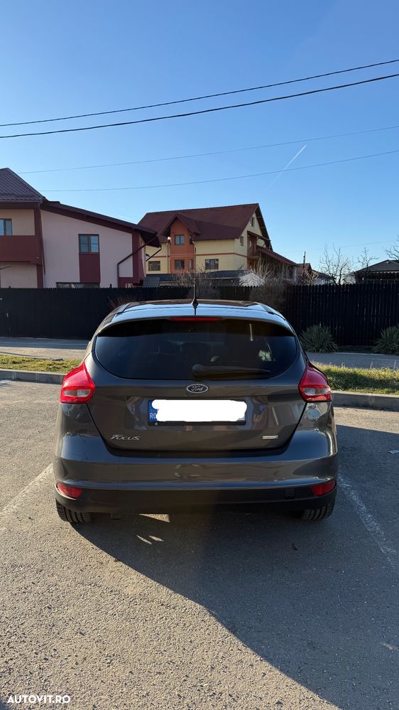 Ford Focus 1.0 EcoBoost Titanium - 3