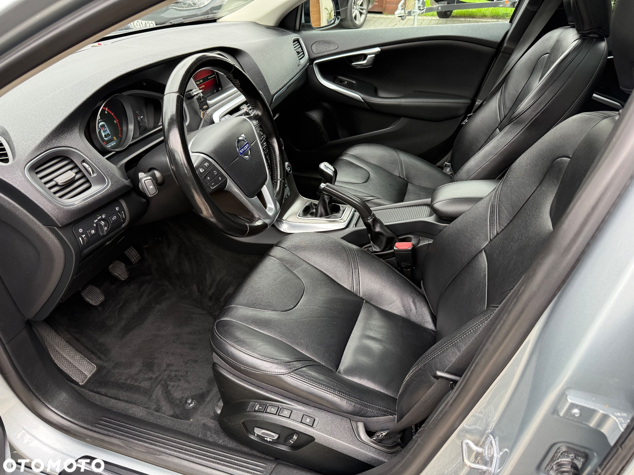 Volvo V40 D2 Summum - 21