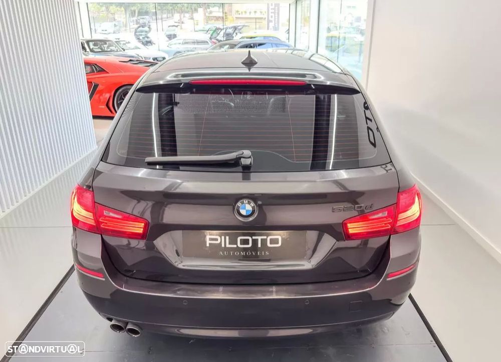 BMW 520 d Line Luxury Auto - 8