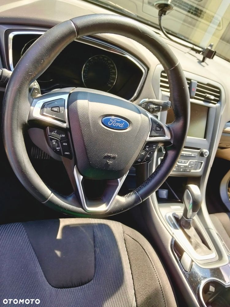 Ford Mondeo 1.5 EcoBoost Titanium - 26