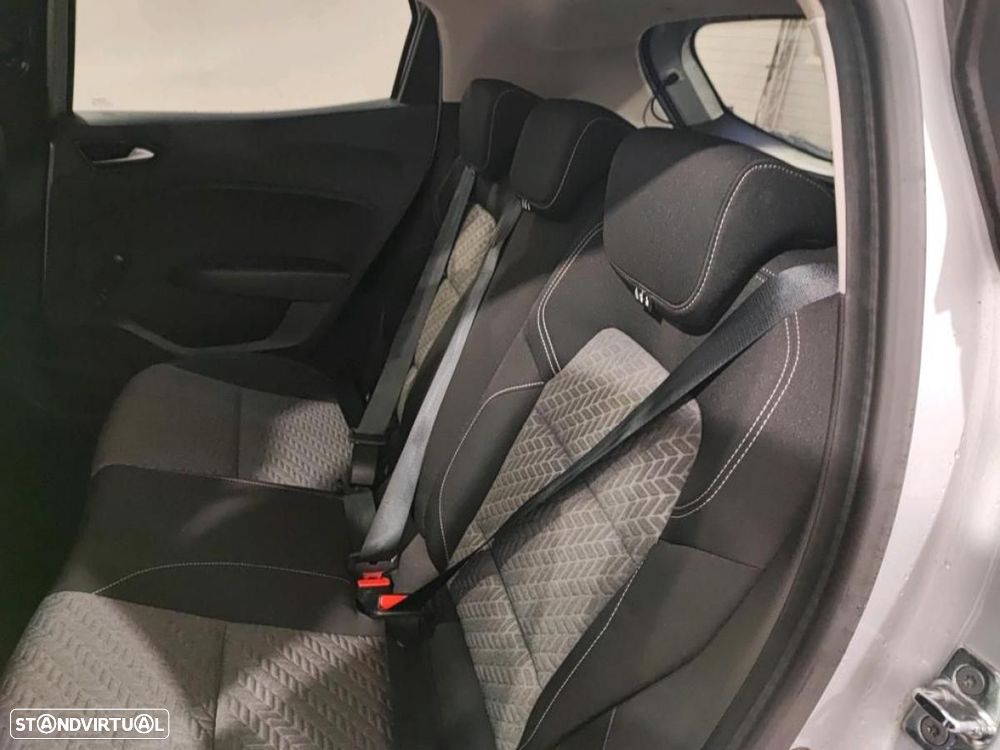 Renault Clio 1.5 Blue dCi Limited - 4