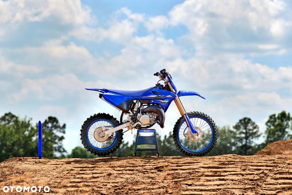 Yamaha YZ - 8