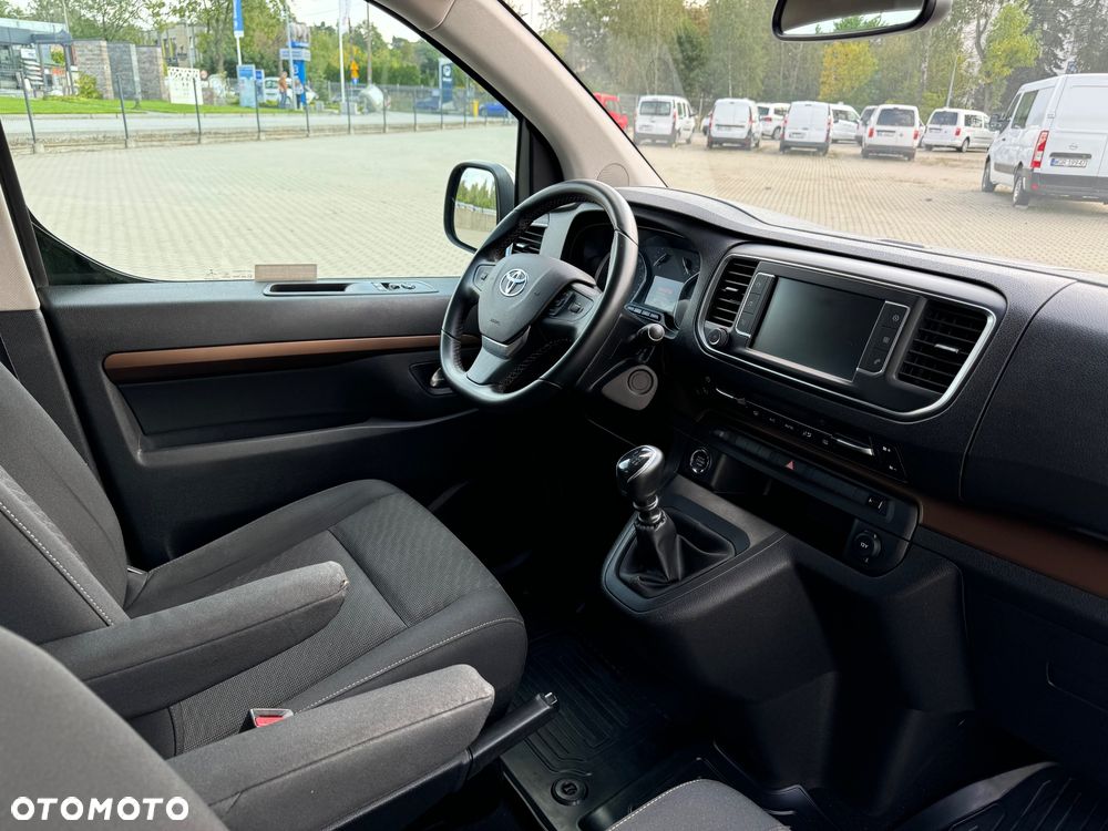 Toyota Proace Verso - 39