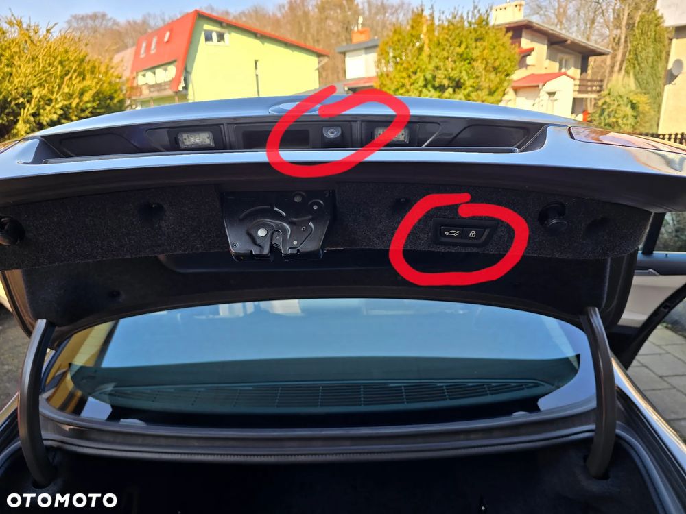 BMW Seria 5 528i Luxury Line - 13