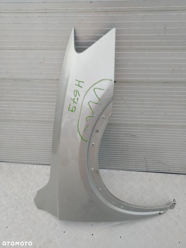 H679 AUDI Q3 2011- błotnik prawy przedni przód - 1