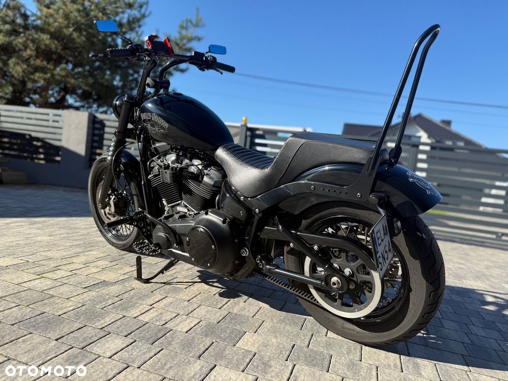 Harley-Davidson Softail Street Bob - 3