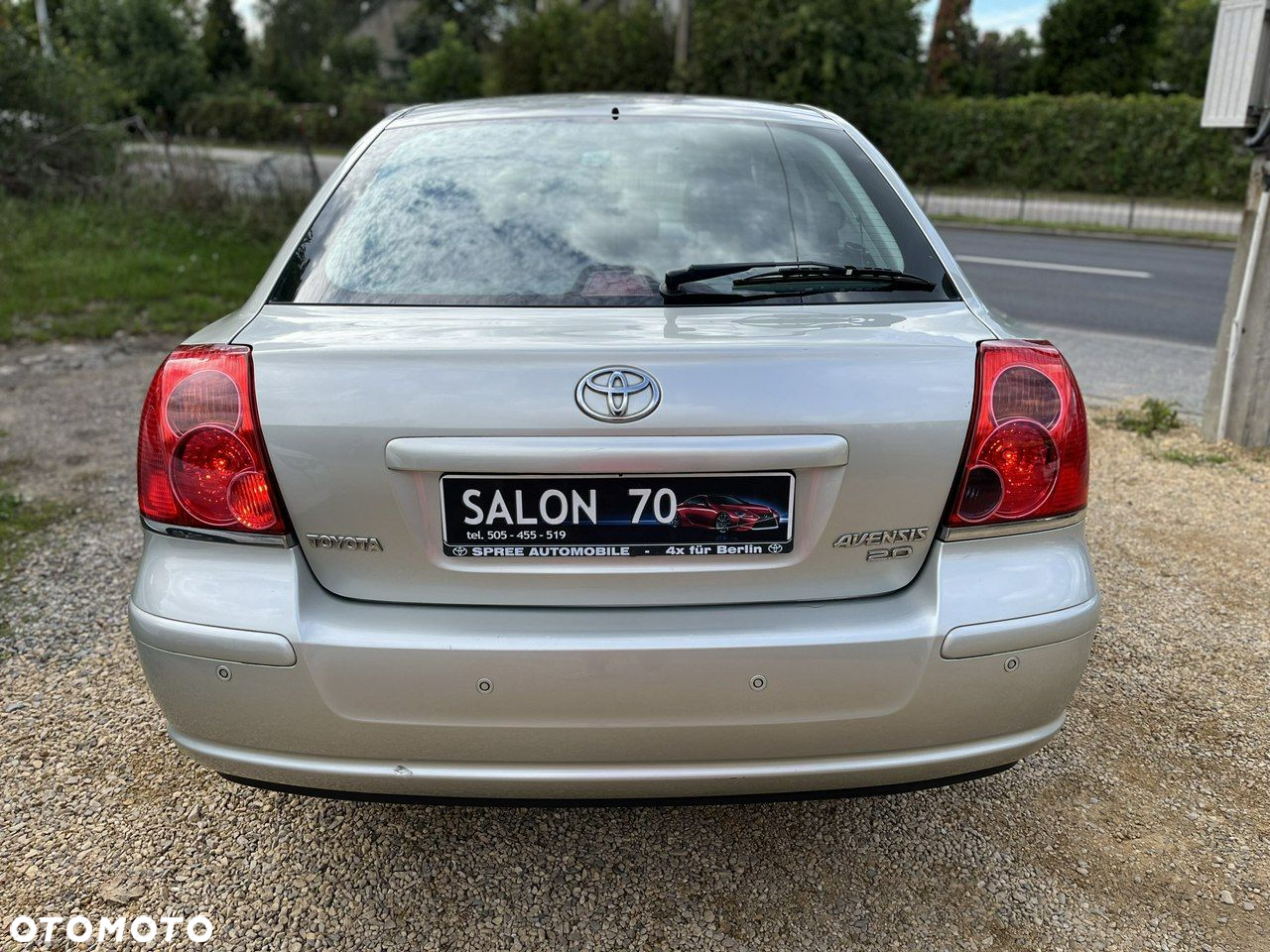 Toyota Avensis - 9