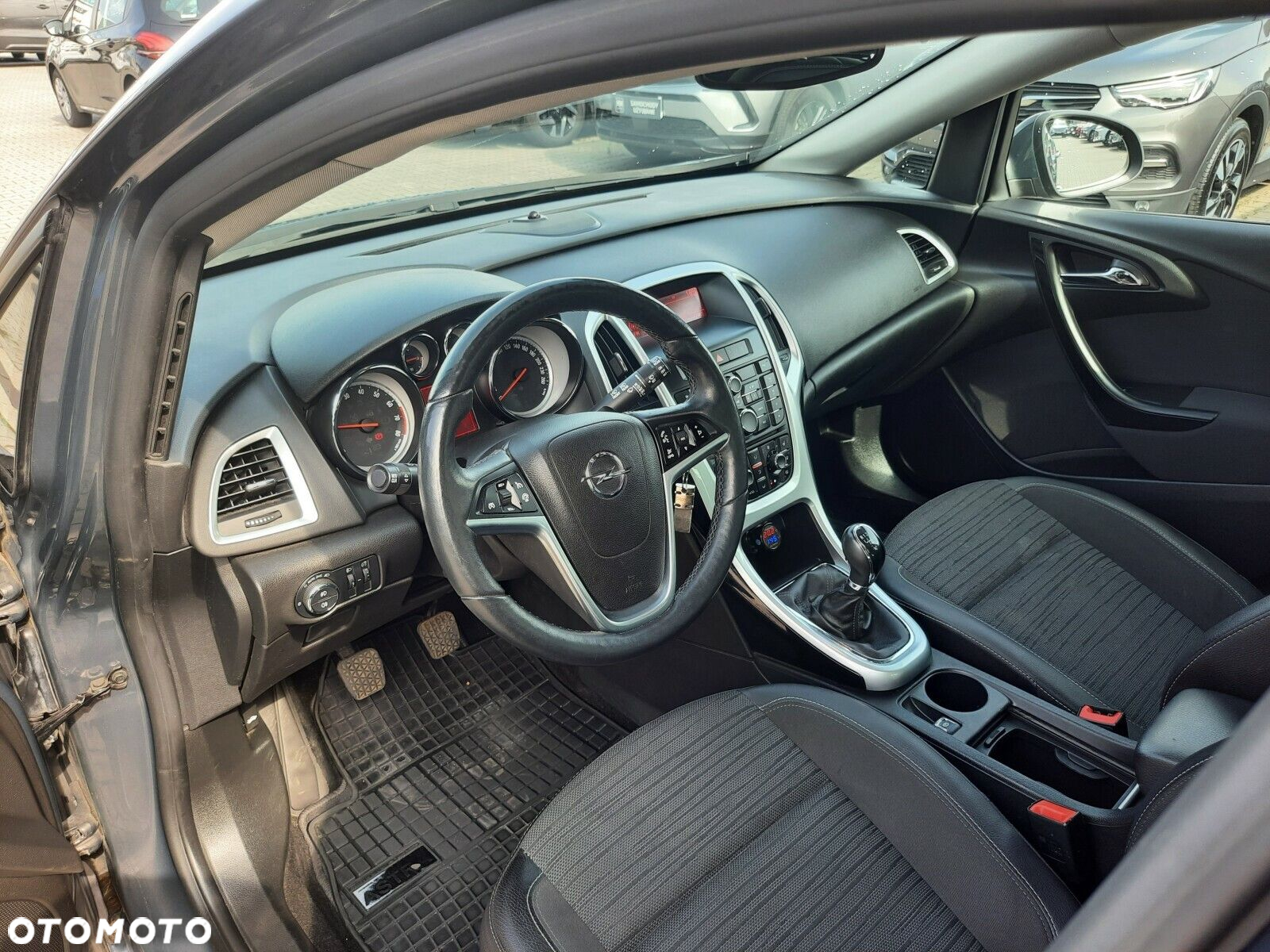 Opel Astra IV 1.4 T Active - 9