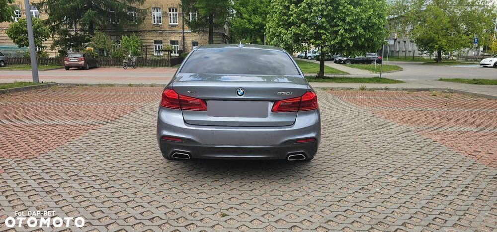 BMW Seria 5 530i xDrive M Sport sport - 7