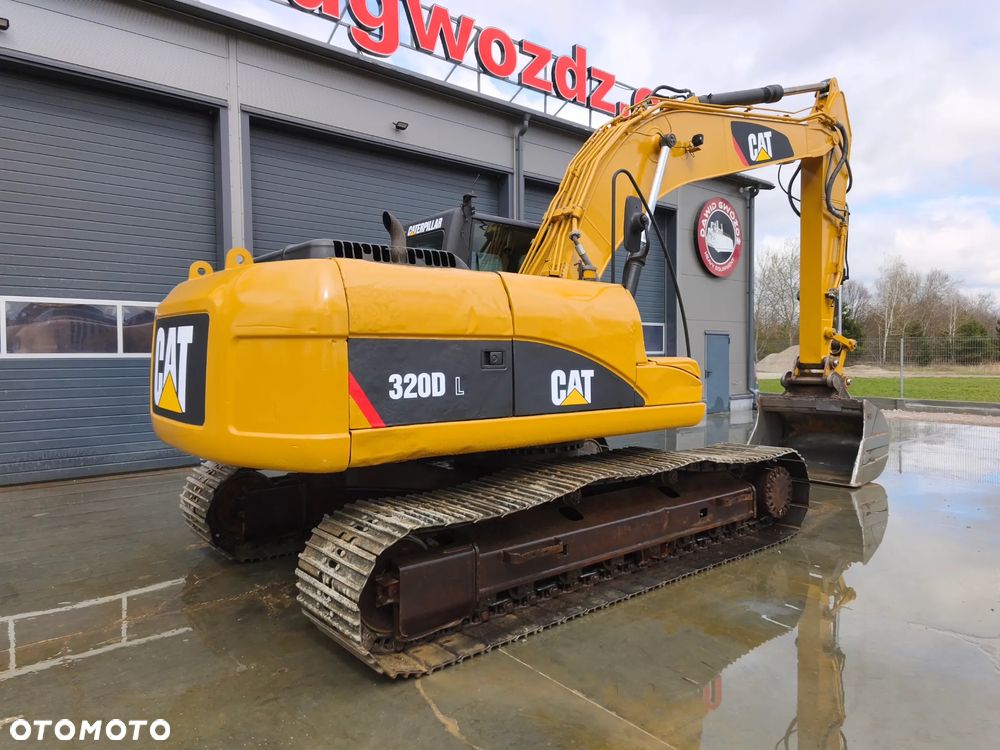 Caterpillar 320DL - 4