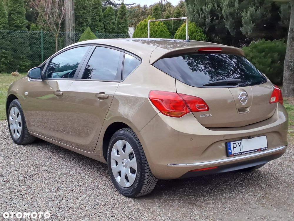 Opel Astra - 6