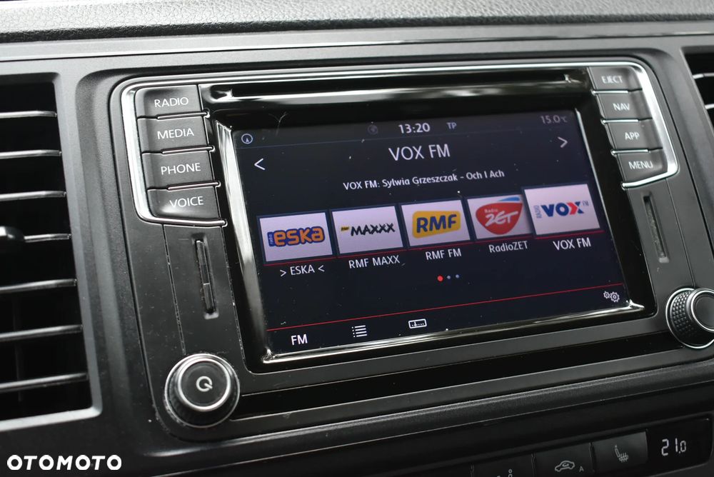 Volkswagen Caravelle 2.0 TDI L2 Comfortline DSG - 30