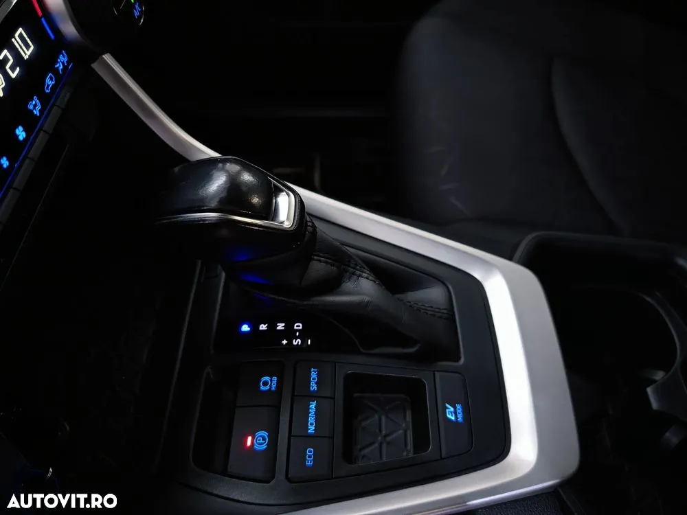 Toyota RAV4 2.5 4x2 Hybrid - 13