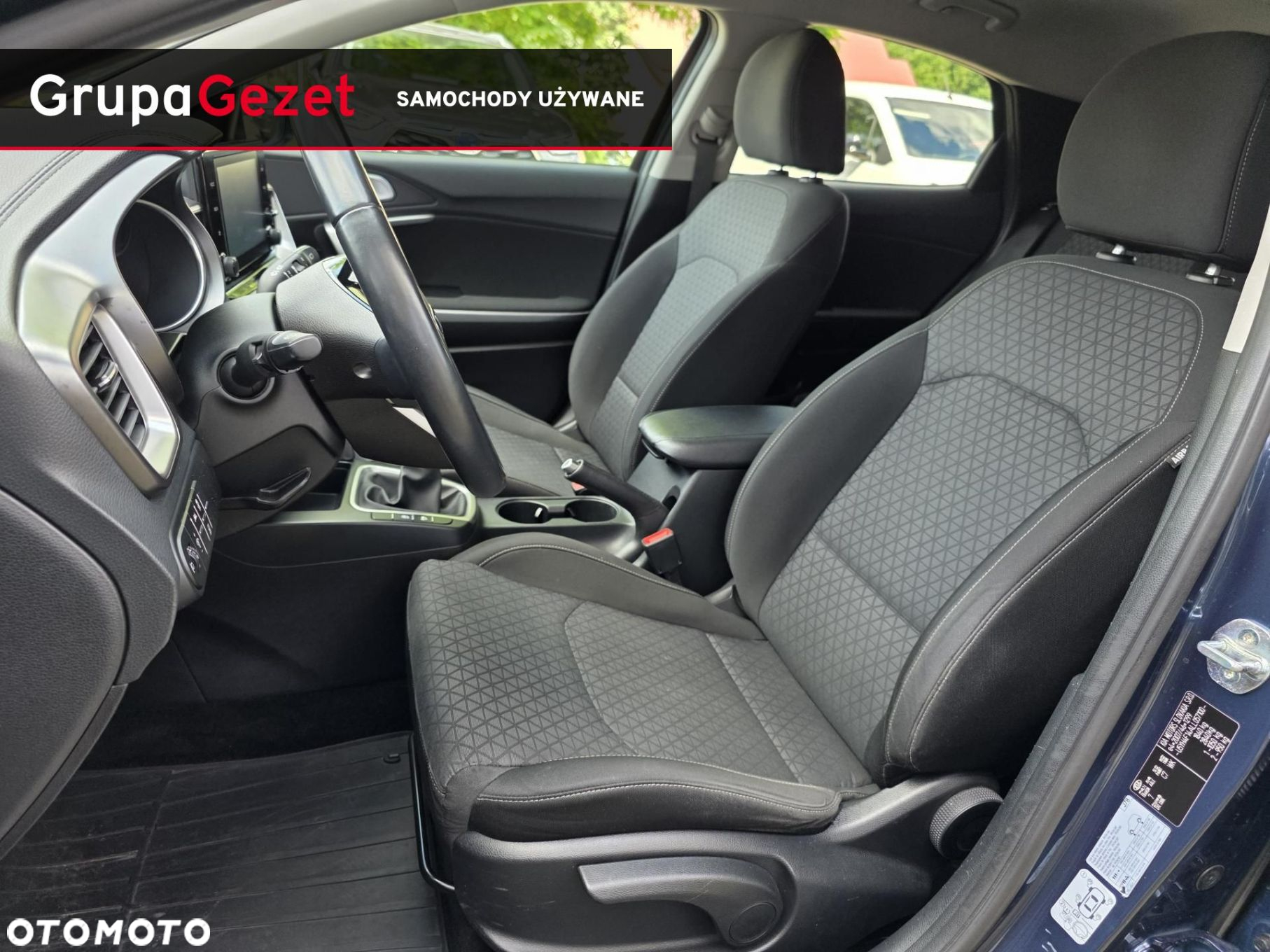 Kia XCeed - 12