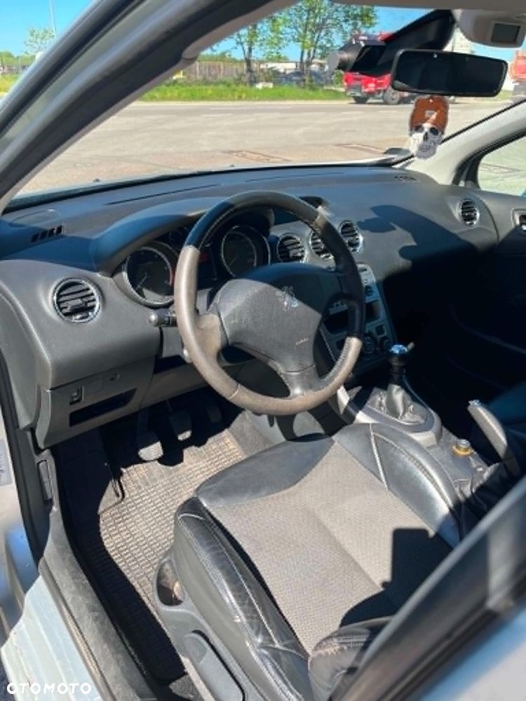 Peugeot 308 1.6 HDi Premium - 6