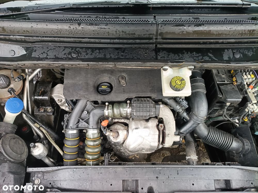 Citroën C4 Picasso 1.6 e-HDi Seduction - 9