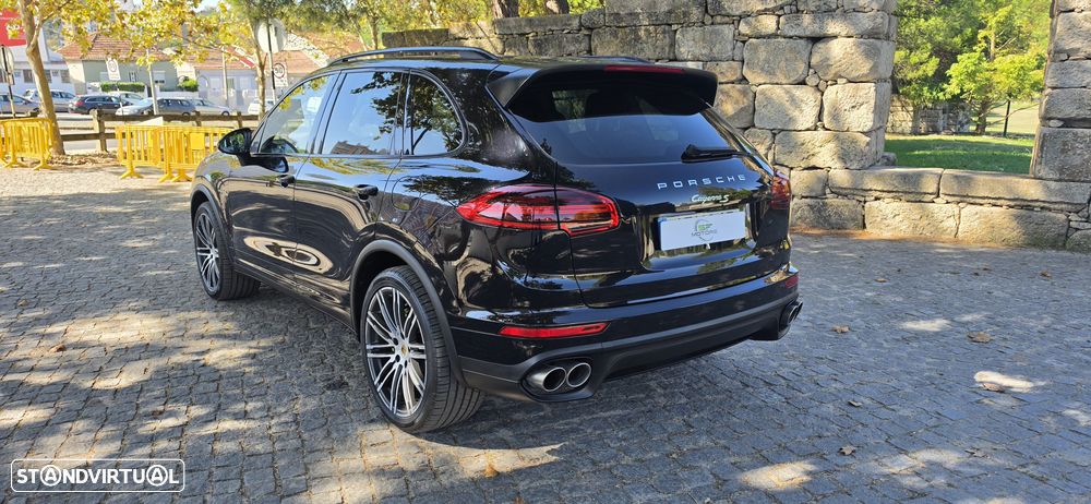 Porsche Cayenne S E-Hybrid Platinum Edition - 8
