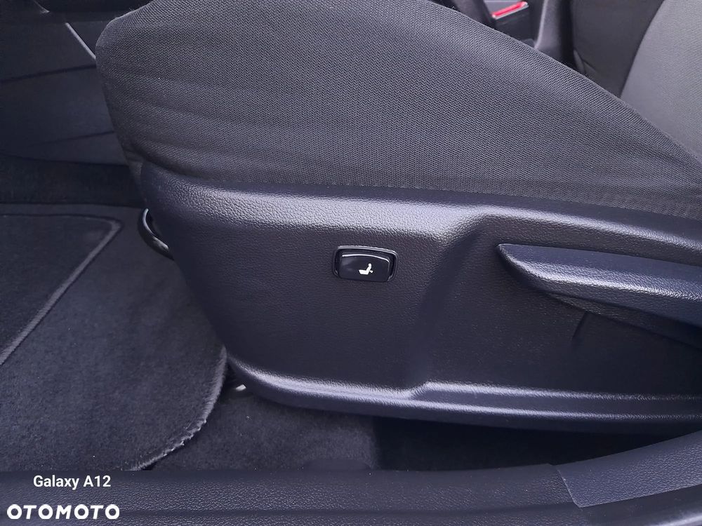 Kia Ceed 1.4 CVVT ISG Attract - 28