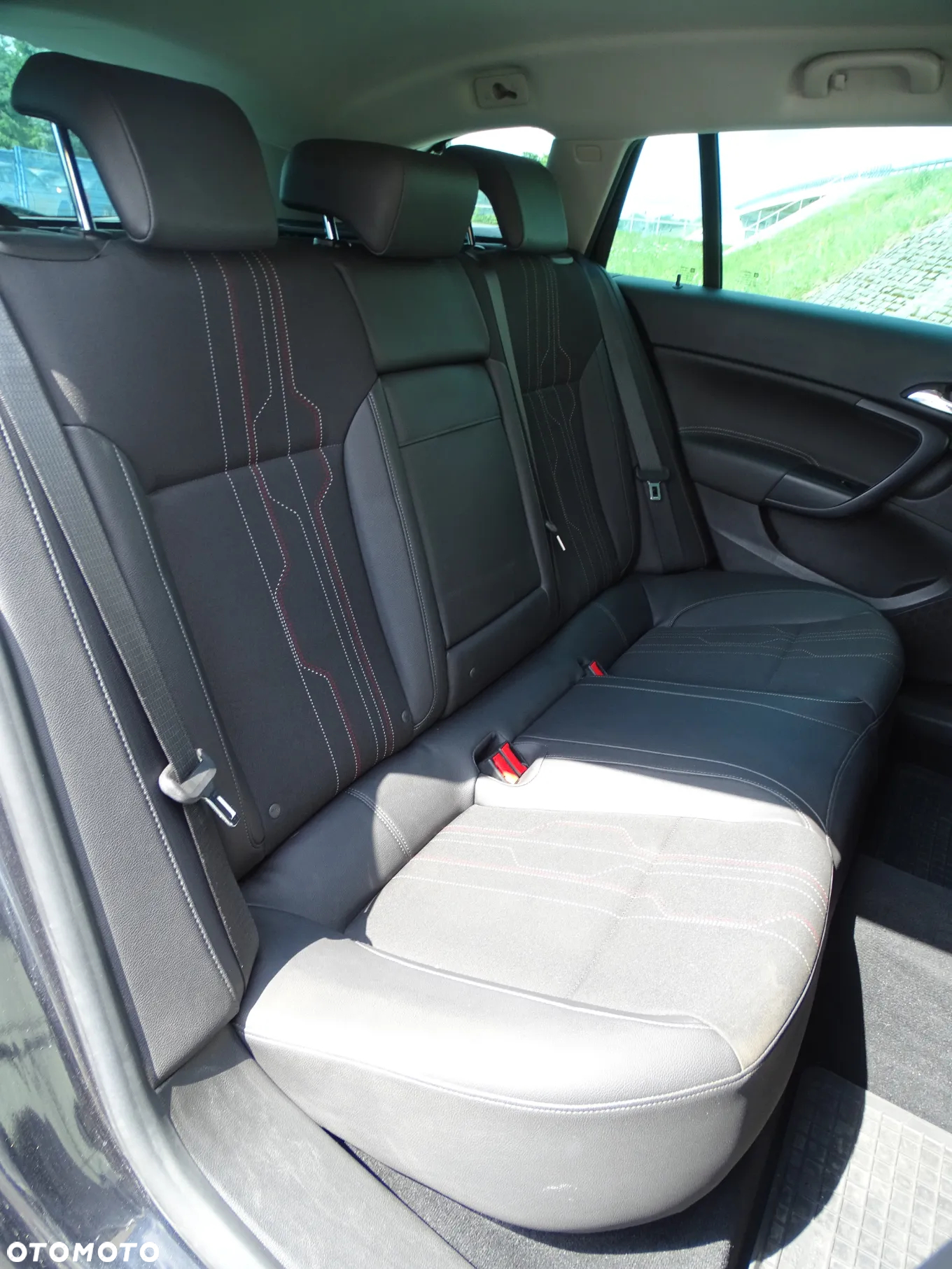 Opel Insignia 2.0 CDTI Cosmo - 9