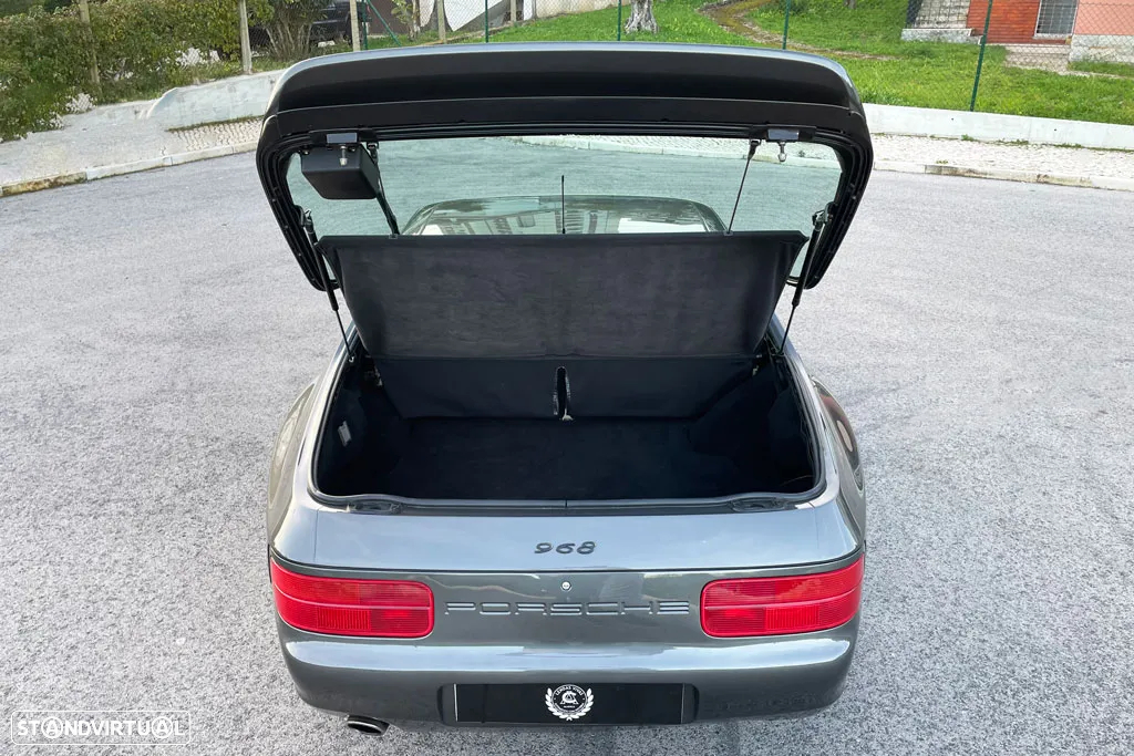 Porsche 968 Coupé - 30