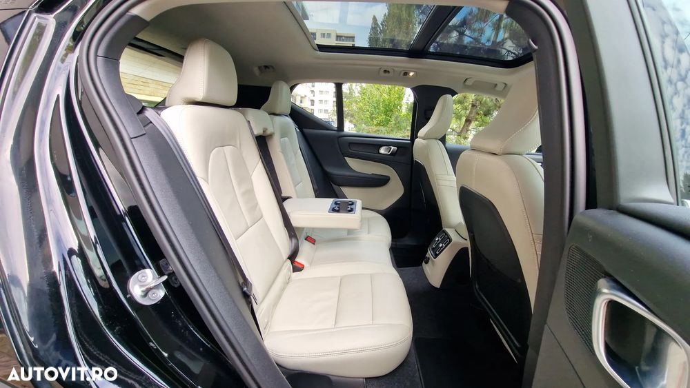 Volvo XC 40 T5 Recharge DKG Inscription Expression - 23