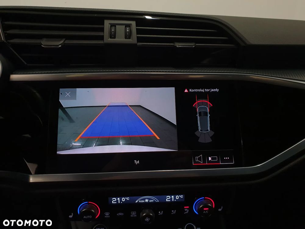 Audi Q3 40 TDI Quattro S Line S tronic - 24