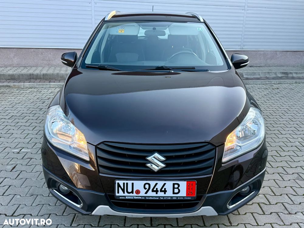 Suzuki S-Cross 1.6 DDIS 4x4 Comfort - 8