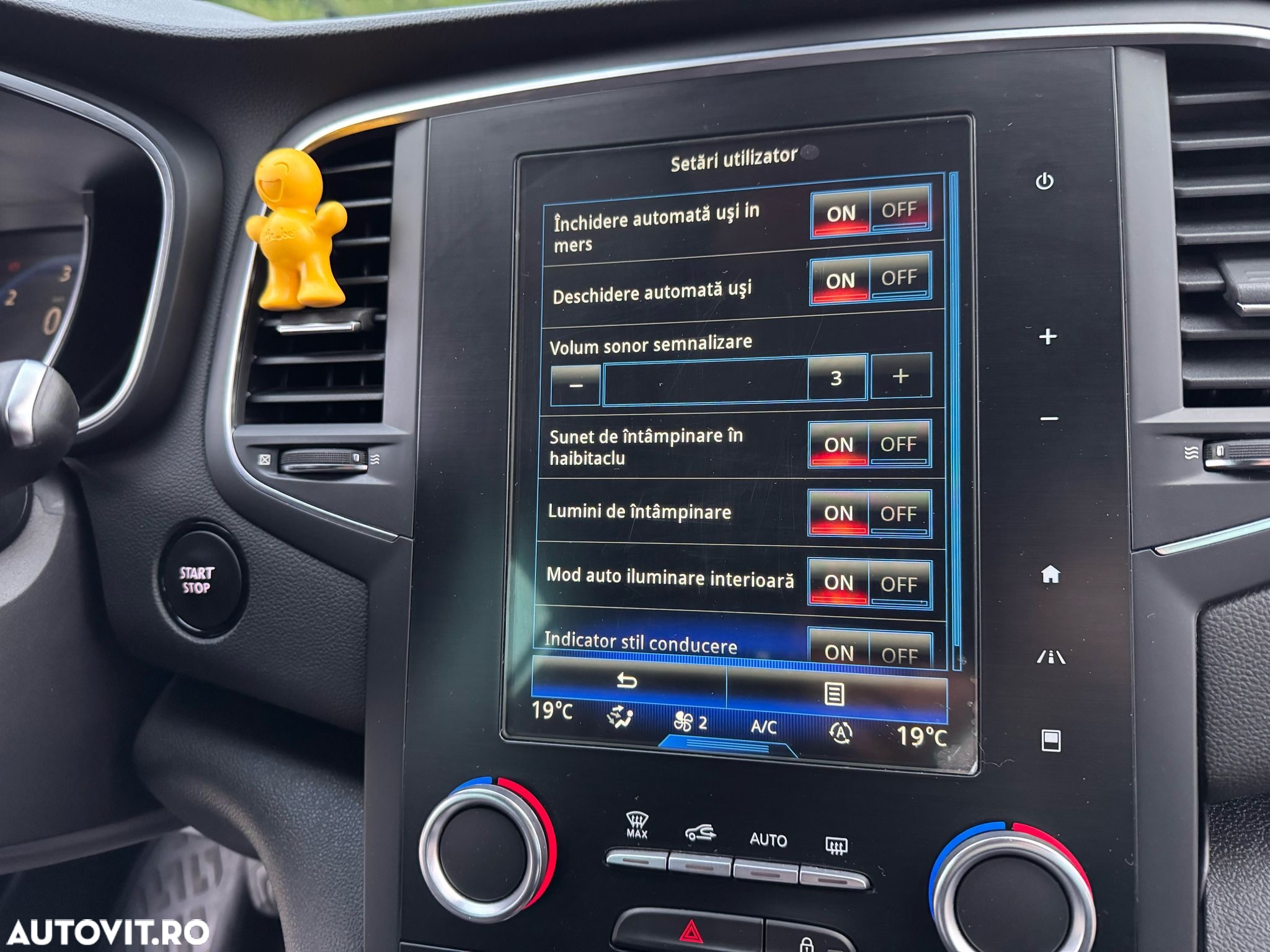 Renault Megane Energy dCi Intens - 16