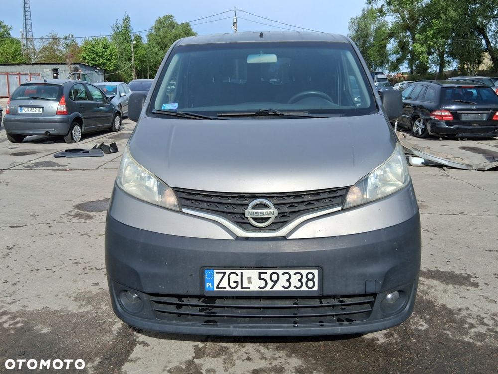 Nissan NV200 - 2