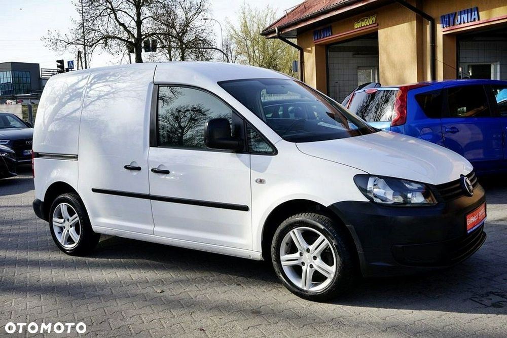 Volkswagen Caddy - 10