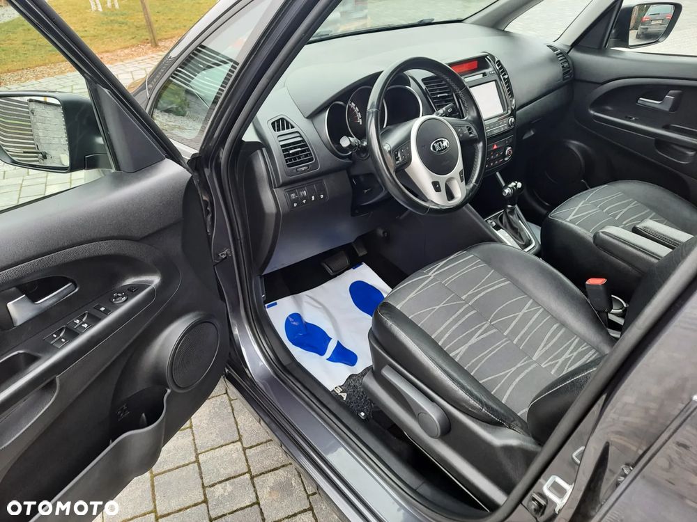 Kia Venga 1.6 CVVT Automatik Platinum Edition - 11