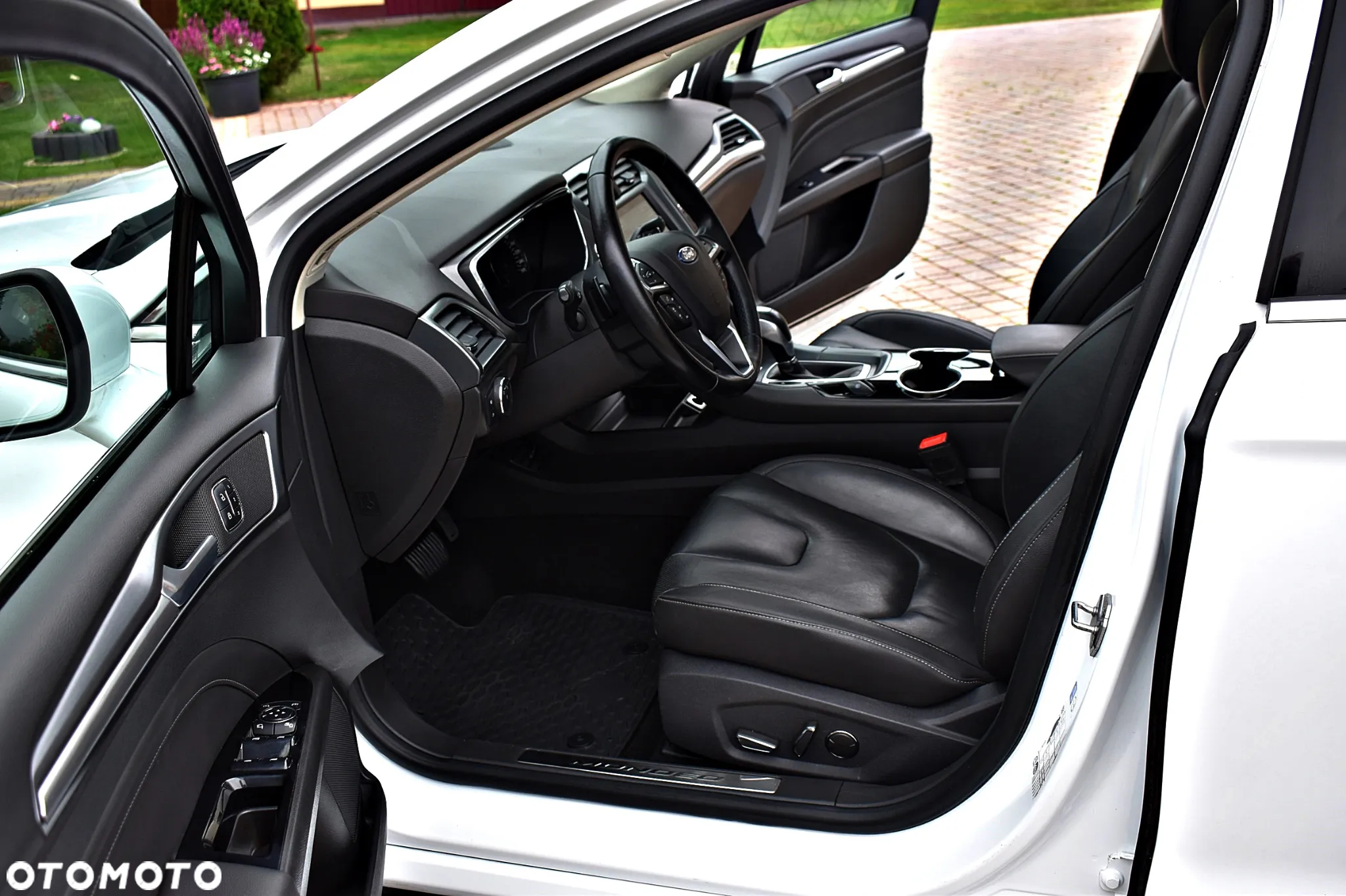 Ford Mondeo - 11