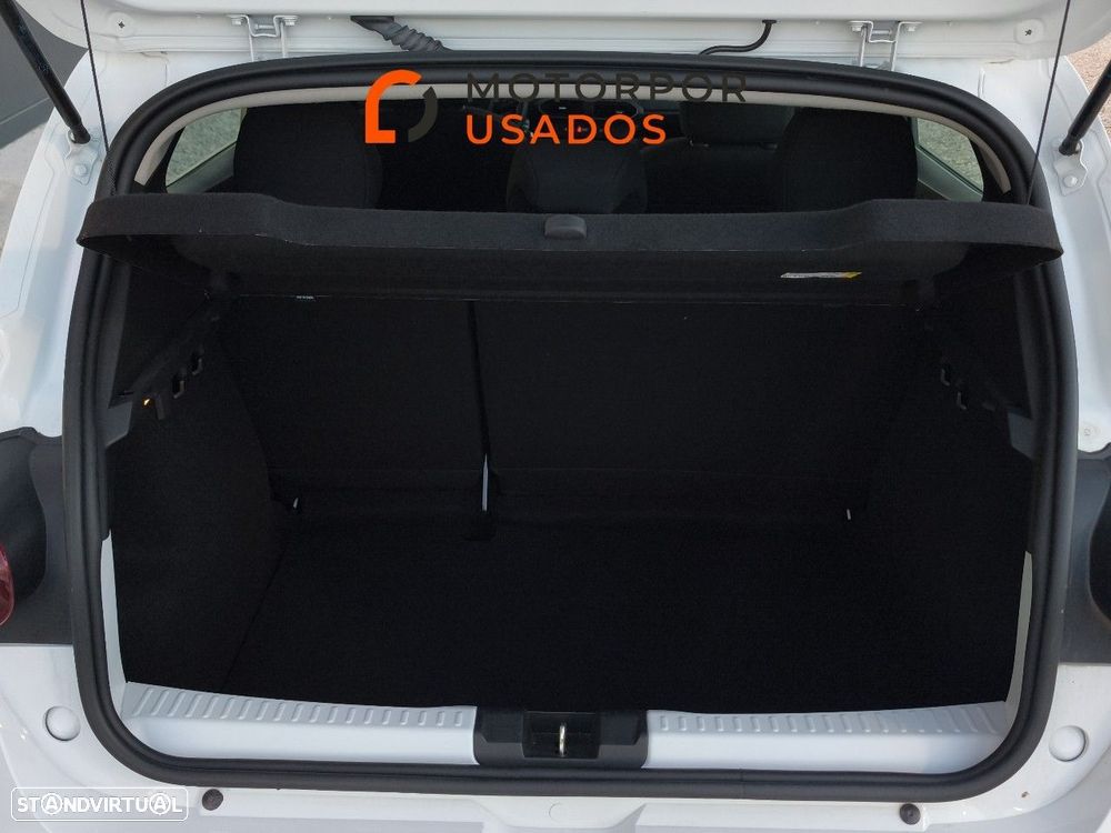 Dacia Sandero 1.0 SCe Essential — fotografia 6
