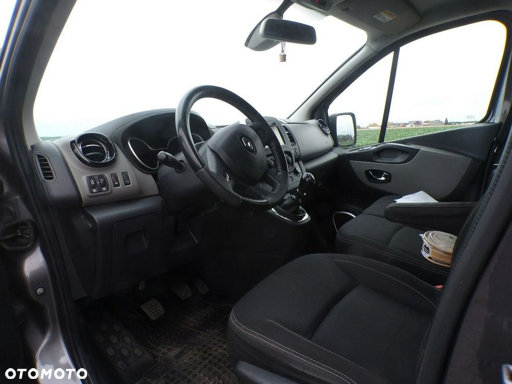 Renault Trafic - 8