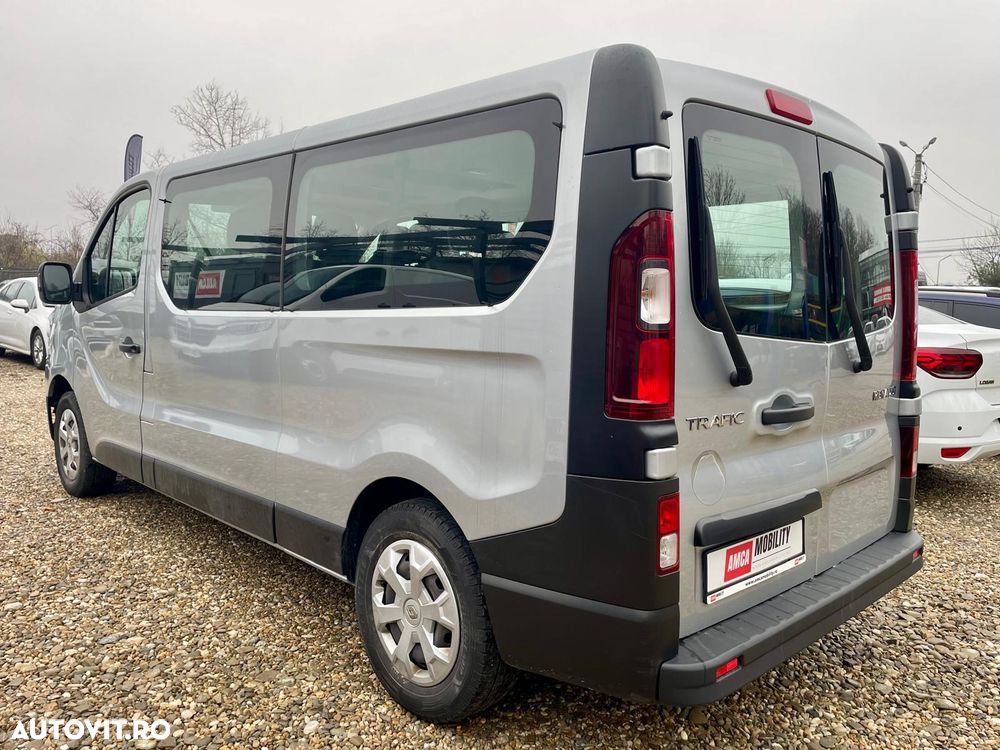 Renault Trafic Combi 2.0 Blue dCi 110 S&S L1 8+1 Life - 6