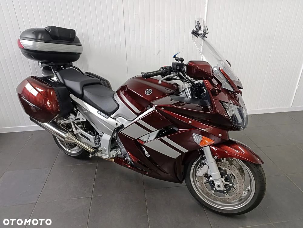 Yamaha FJR - 1