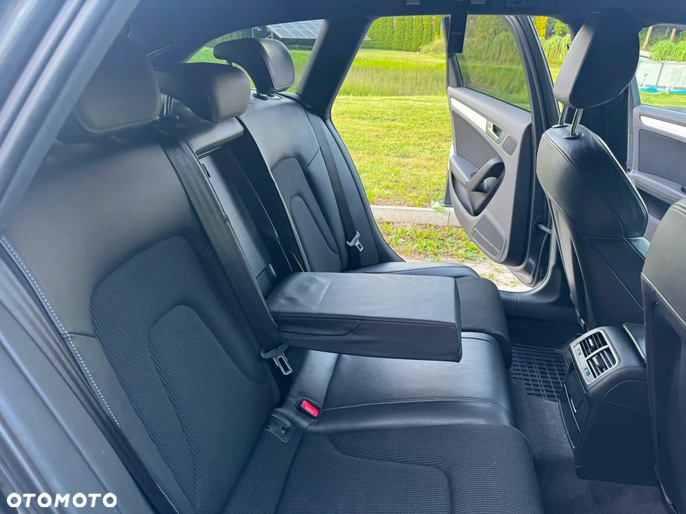 Audi A4 Avant 2.0 TDI Multitronic - 9