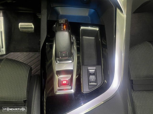 Peugeot 3008 1.5 BlueHDi GT Pack EAT8 - 11