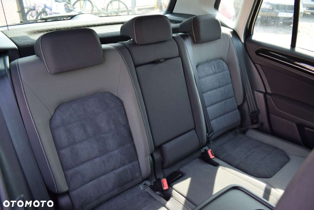 Volkswagen Golf Sportsvan - 22