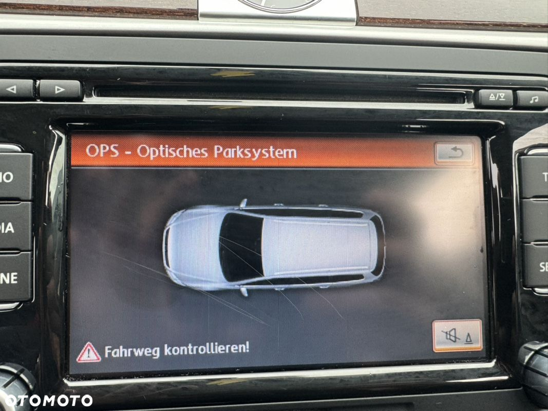 Volkswagen Passat 2.0 TDI 4Mot Highline - 22