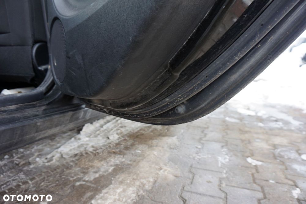 DRZWI TYLNE PRAWE I20 I 5D HB FR  CZARNY HYUNDAI 2008-2012 - 11