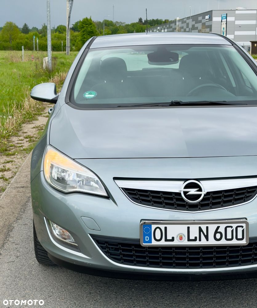 Opel Astra 1.6 Edition - 28